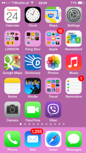 Radiant Orchid colour for 2014 as a wallpaper on iPhone